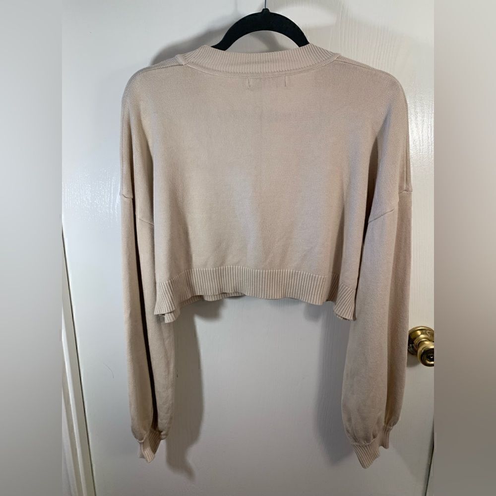 Luvalot Euc Beige Cropped Button Down Balloon Sle… - image 4